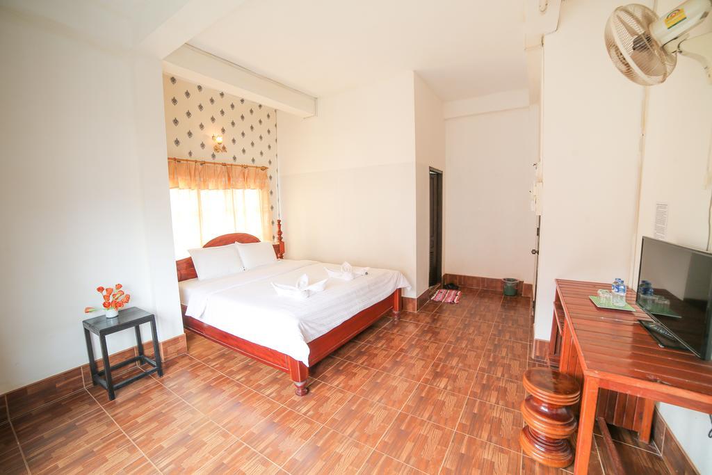 Maylay Guesthouse Ванг-Виенг Экстерьер фото