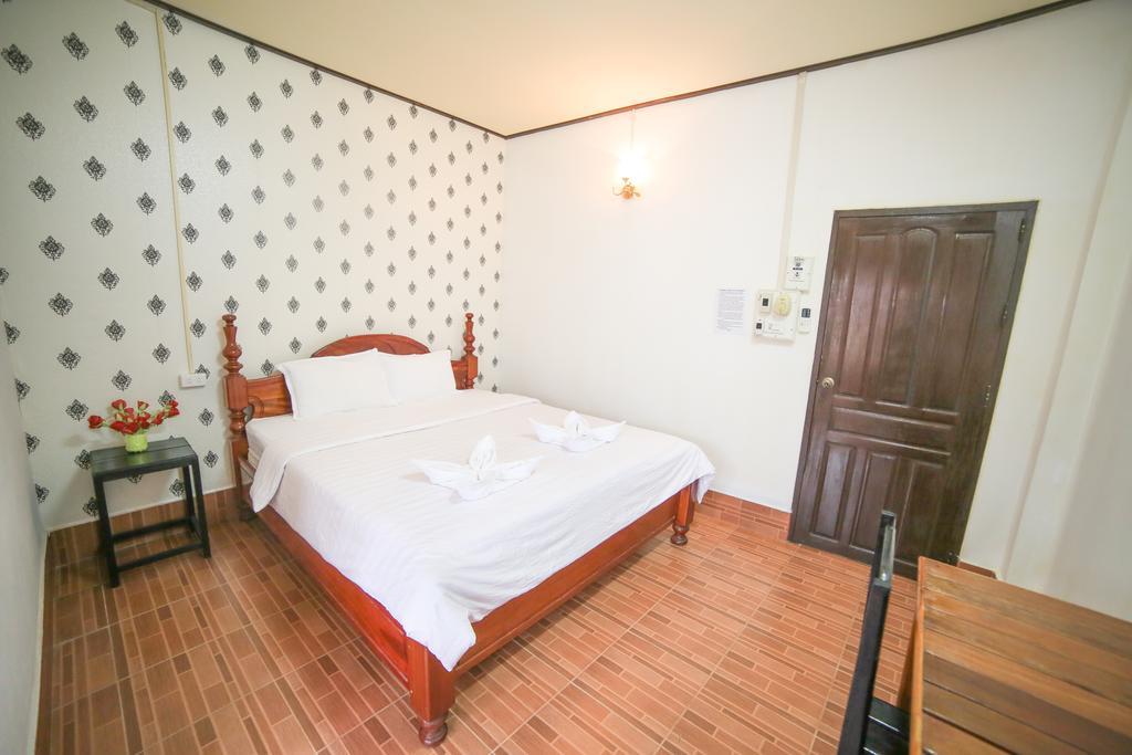 Maylay Guesthouse Ванг-Виенг Экстерьер фото