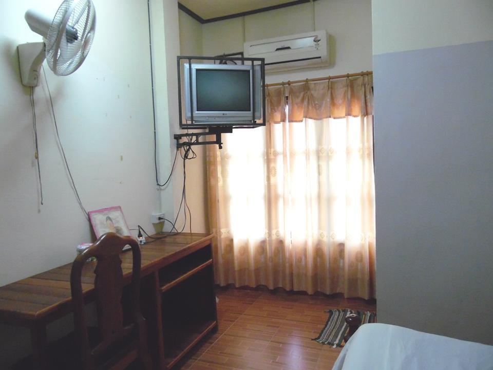 Maylay Guesthouse Ванг-Виенг Экстерьер фото